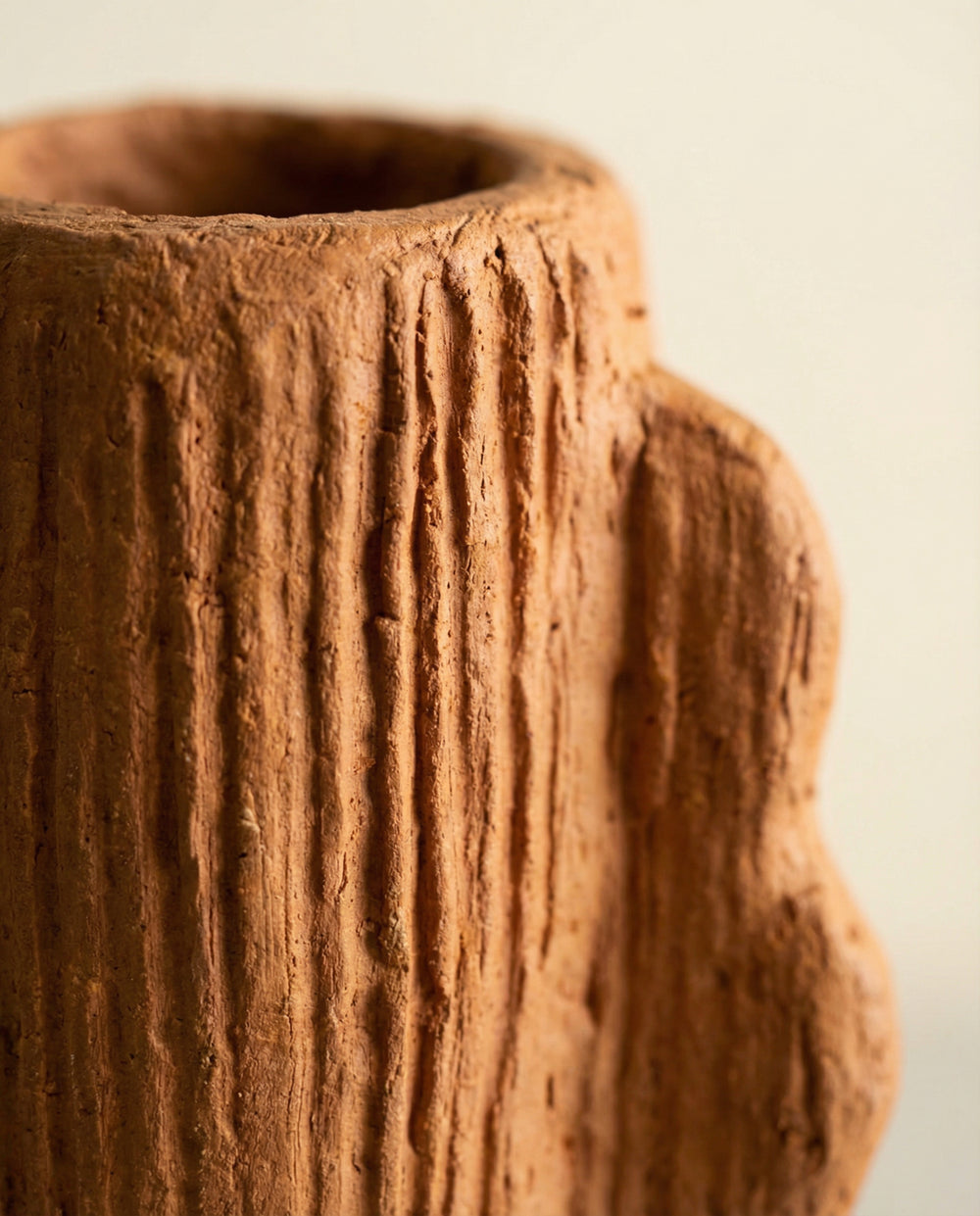 Mantjolo Vase