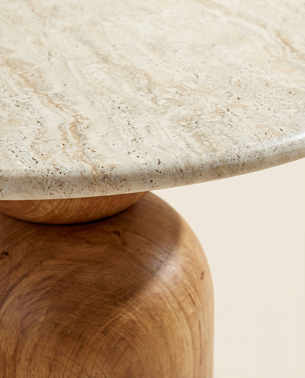 Sedona (36"-54") Faux Travertine Concrete Indoor/Outdoor Round Dining Table