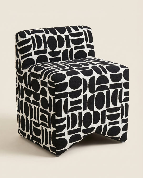 #Black&WhiteGeometric