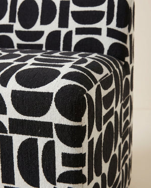 #Black&WhiteGeometric