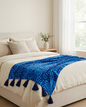 Kobo Throw