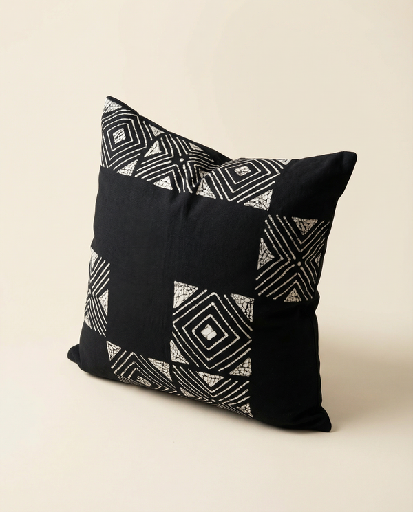 Amira Pillow
