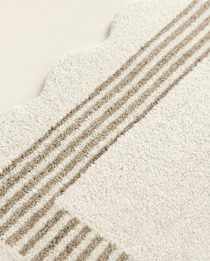#Ivory,Taupe