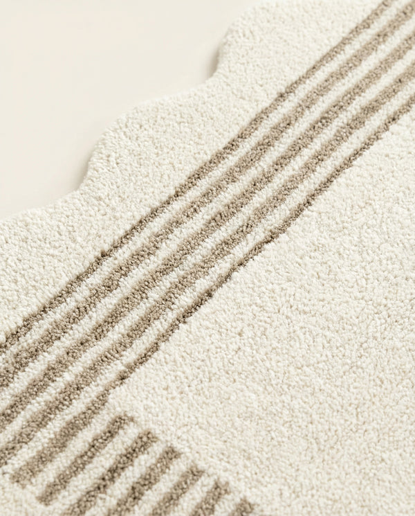 #Ivory,Taupe