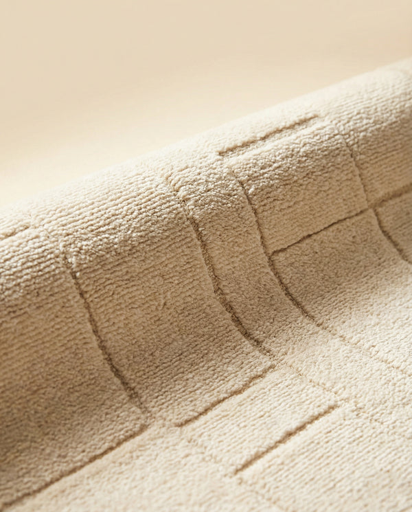 #Ivory,Taupe